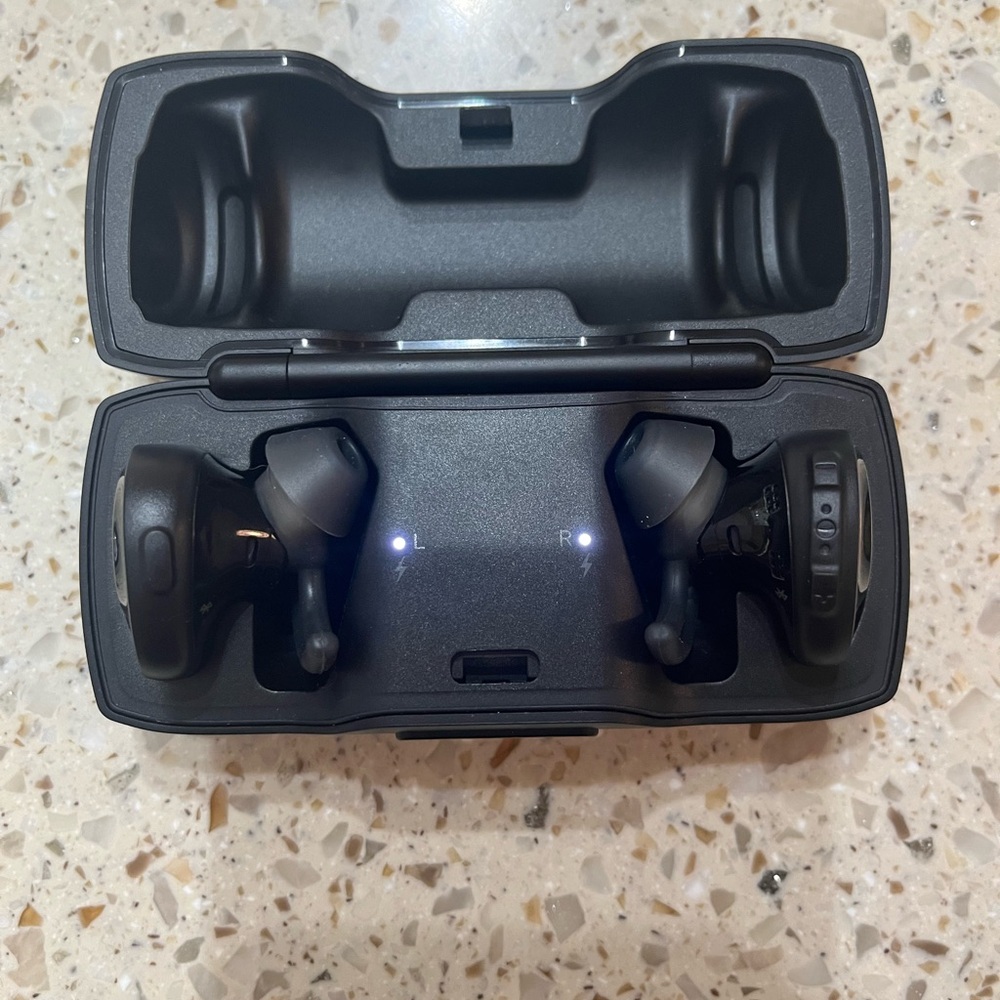Bose wireless earbuds